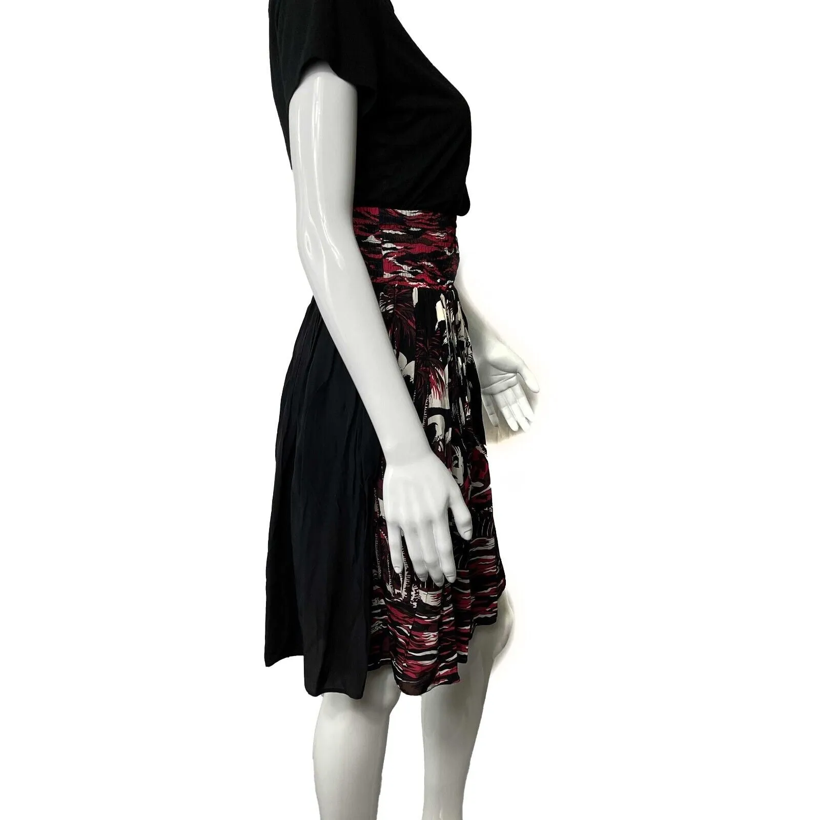PRADA - Tropical Island Print Black Midi Printed Skirt - 38 US 2