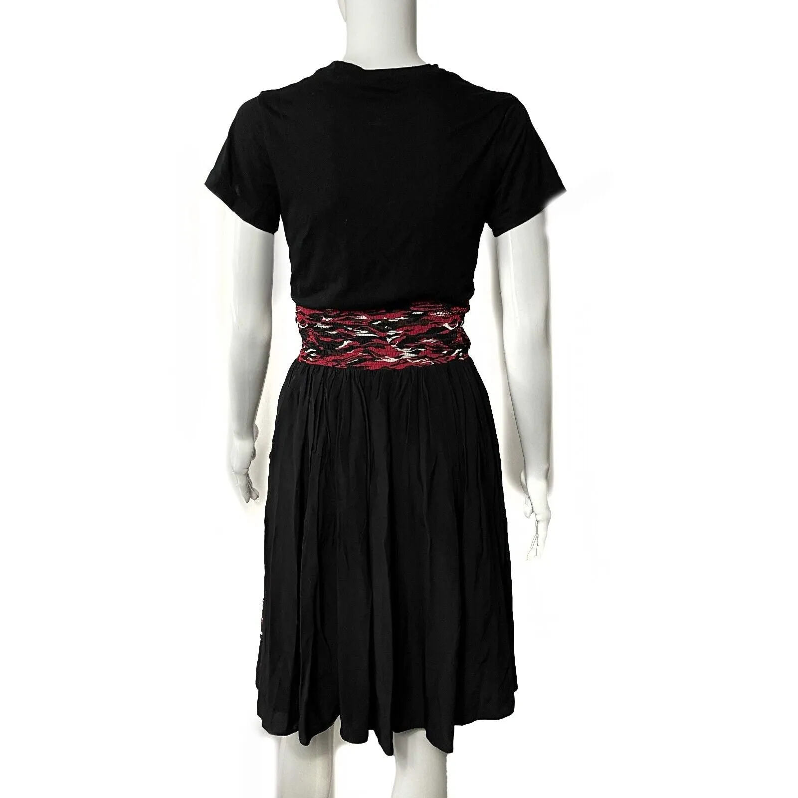 PRADA - Tropical Island Print Black Midi Printed Skirt - 38 US 2