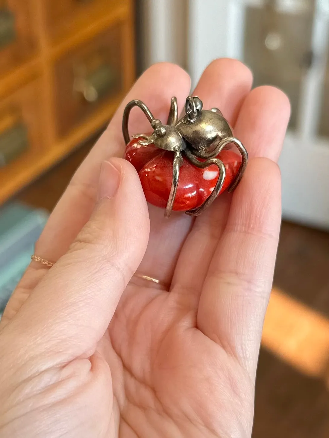Rare Vintage Sterling Silver Spider White & Red Speckled Lucite Heart Pendant Charm