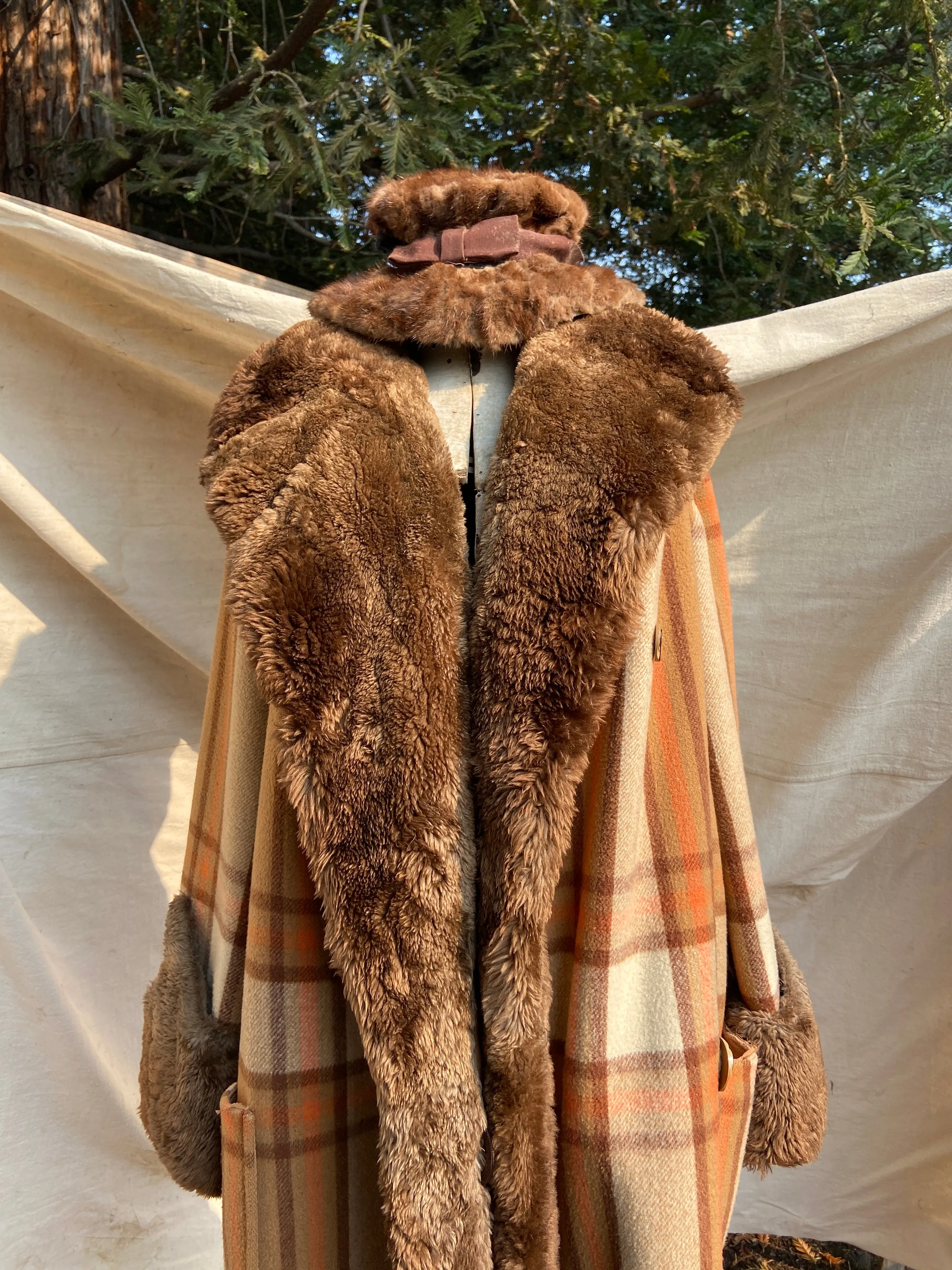 RESERVED~ 1920s Plaid Wool Fur Trimmed Fringe Coat