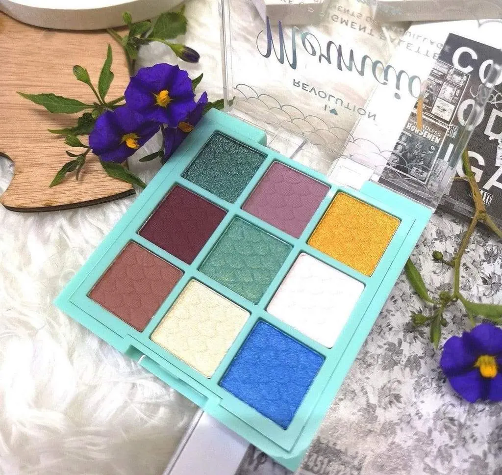Revolution Mermaid Makeup Pigment Palette