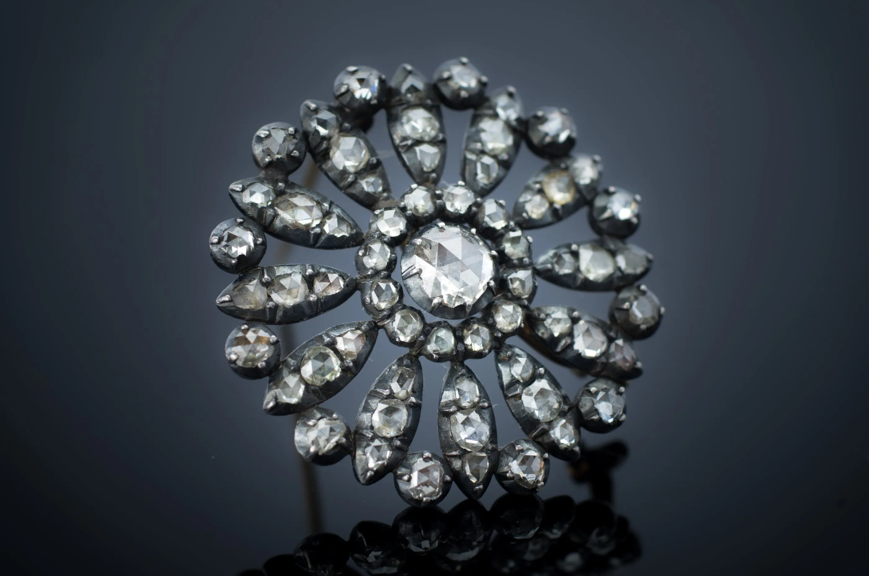 ROSE CUT DIAMOND BROOCH