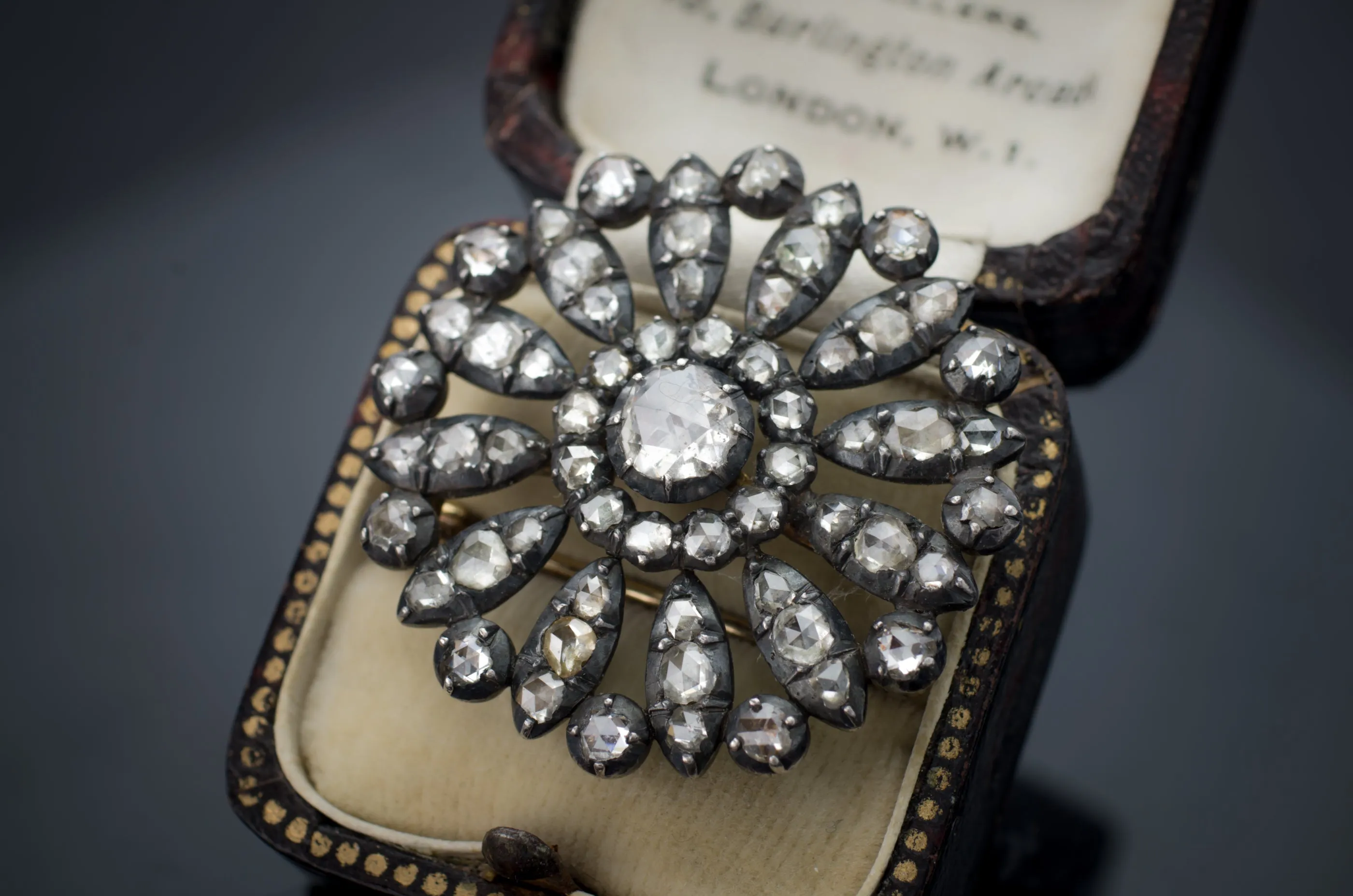 ROSE CUT DIAMOND BROOCH