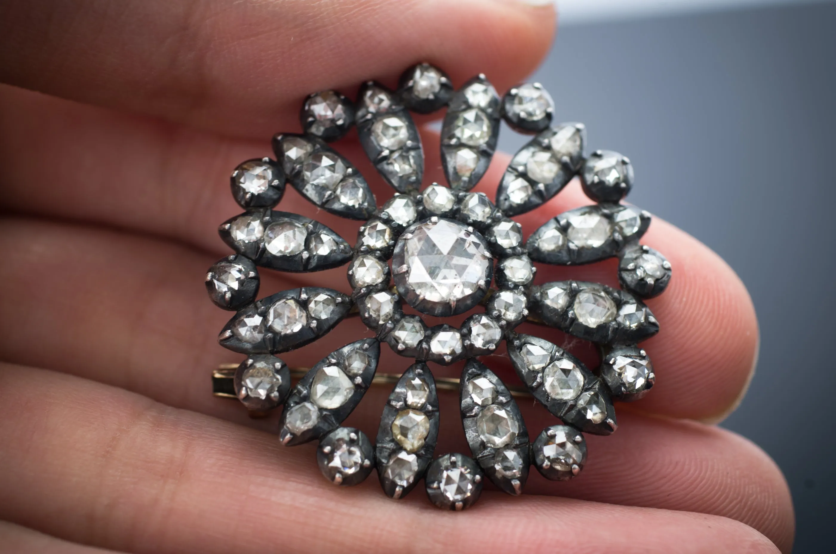 ROSE CUT DIAMOND BROOCH