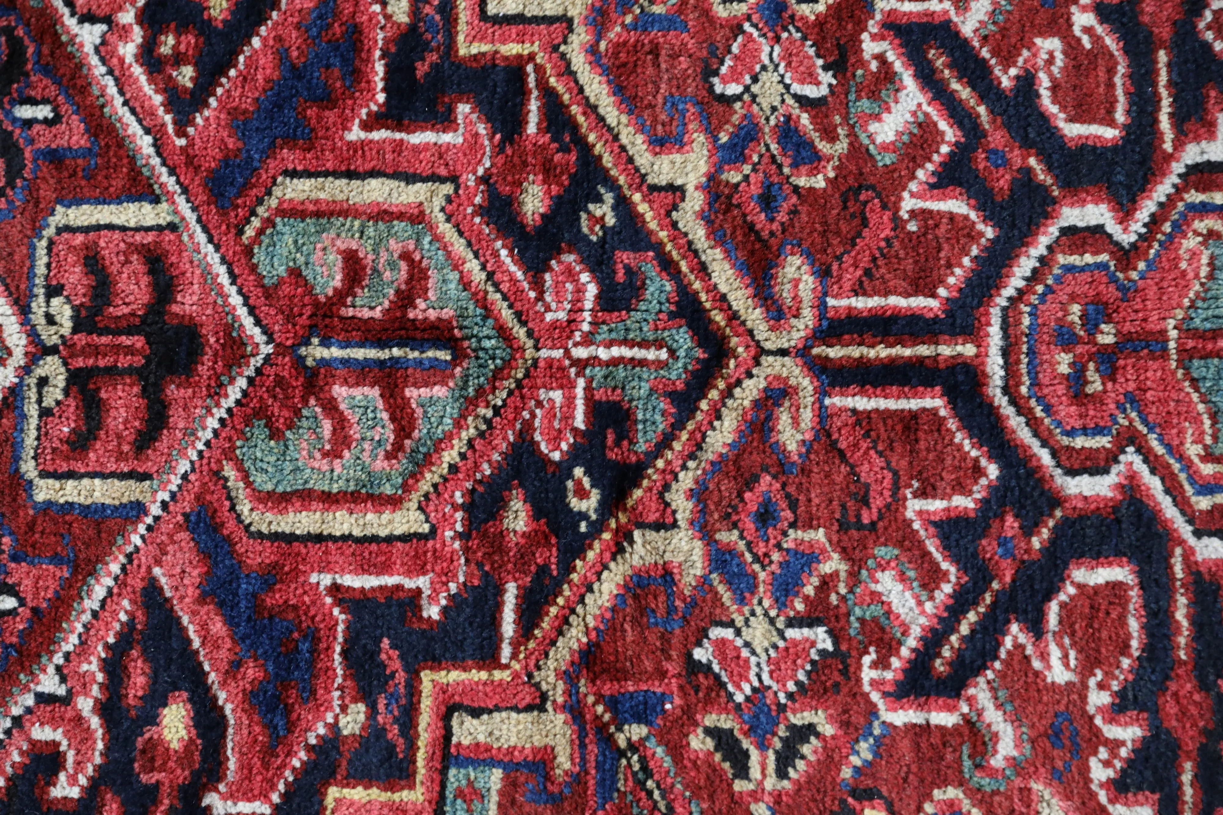 Semi-antique NW Persian Heriz Rug 9'7"x12'3"