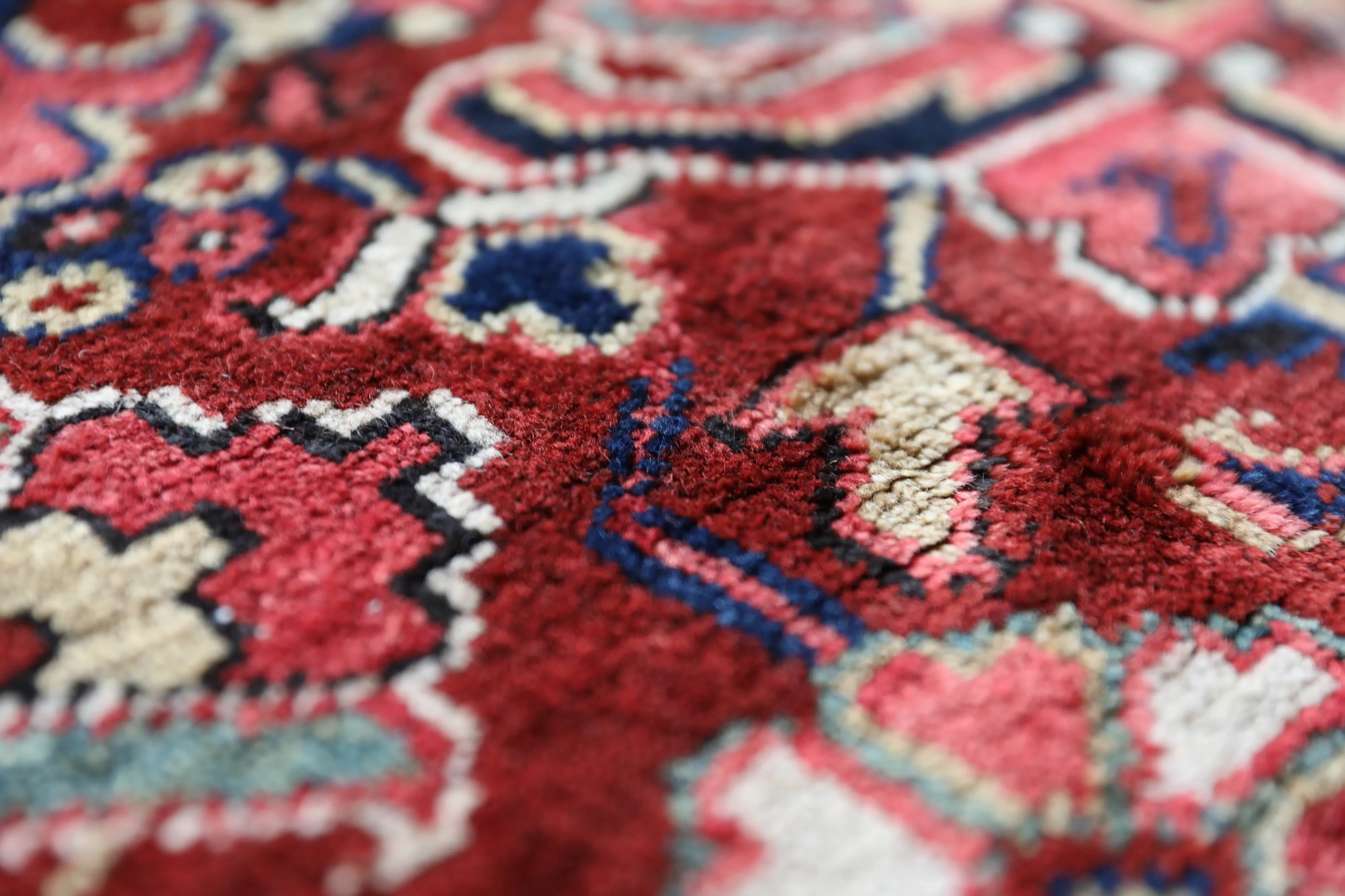 Semi-antique NW Persian Heriz Rug 9'7"x12'3"