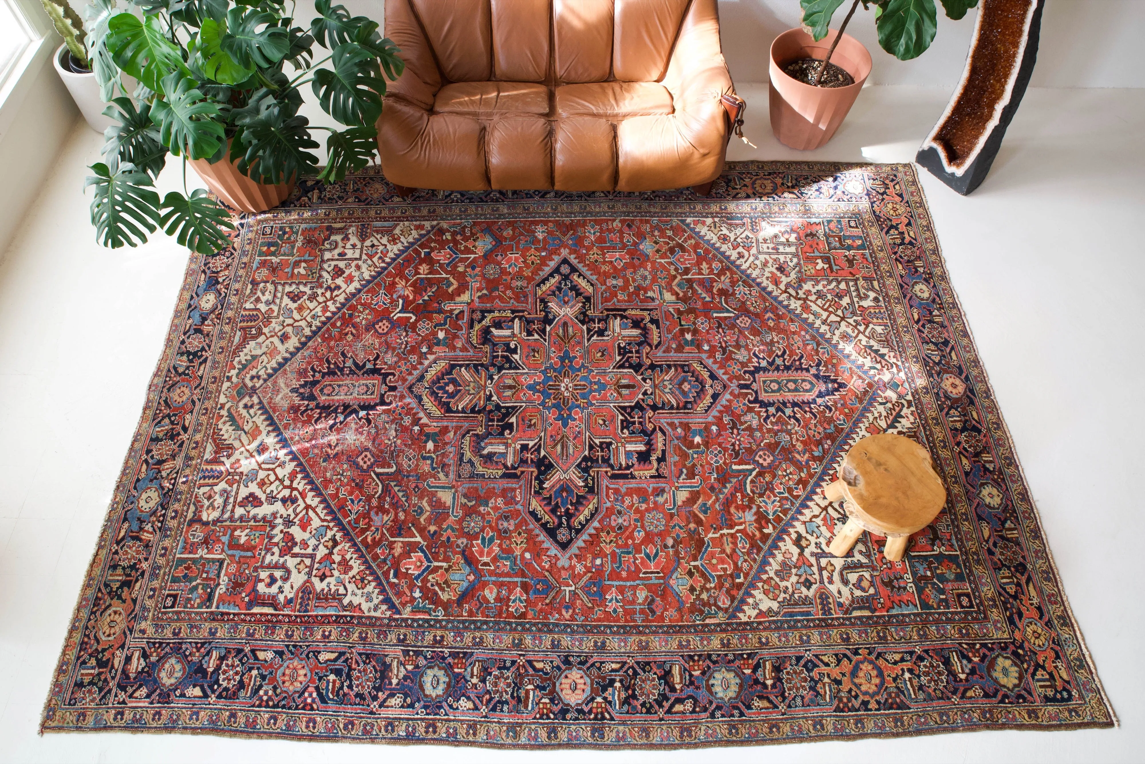 Semi-Antique NW Persian Heriz Rug 9'x12'