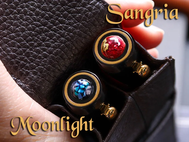 Seven Treasures - Bakelite Black