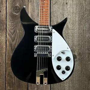SOLD - Rickenbacker 325/12V63 3/4 Scale 1999 Jetglo