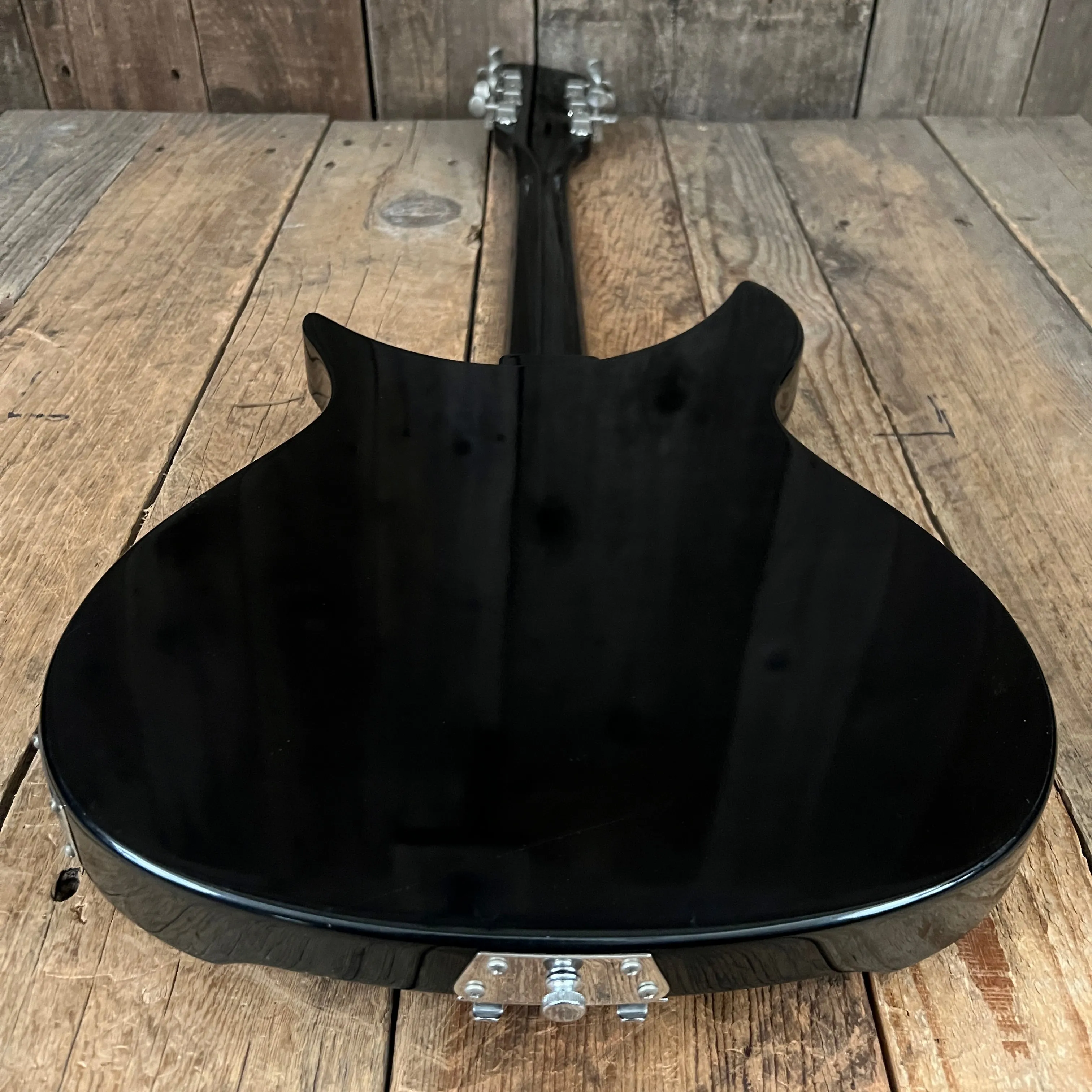 SOLD - Rickenbacker 325/12V63 3/4 Scale 1999 Jetglo