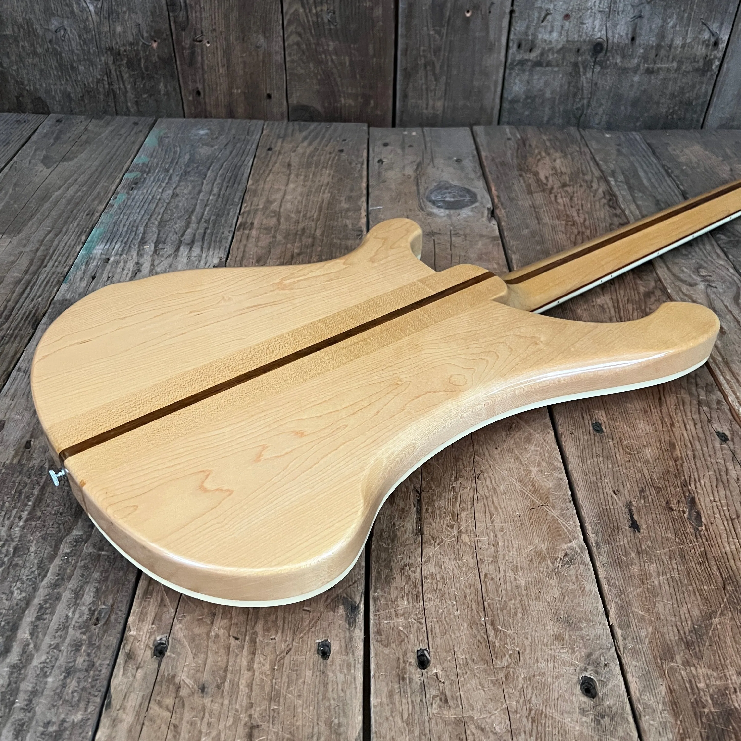 SOLD - Rickenbacker 4001 Bass Mapleglo 1974