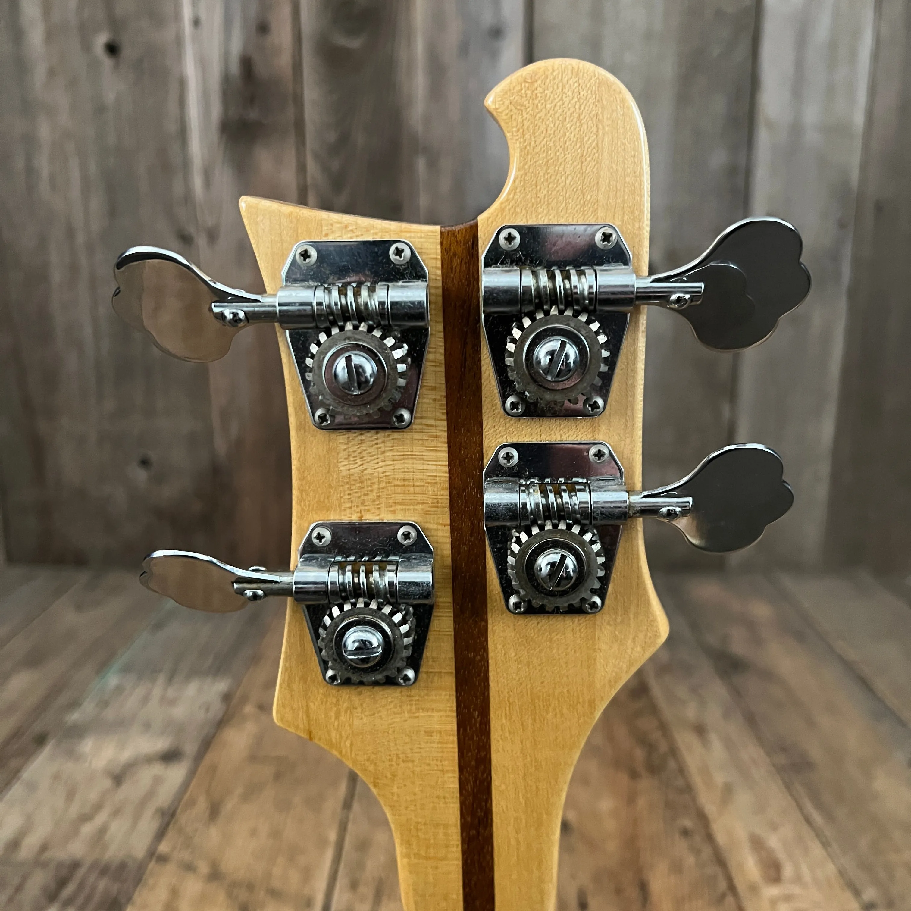 SOLD - Rickenbacker 4001 Bass Mapleglo 1974