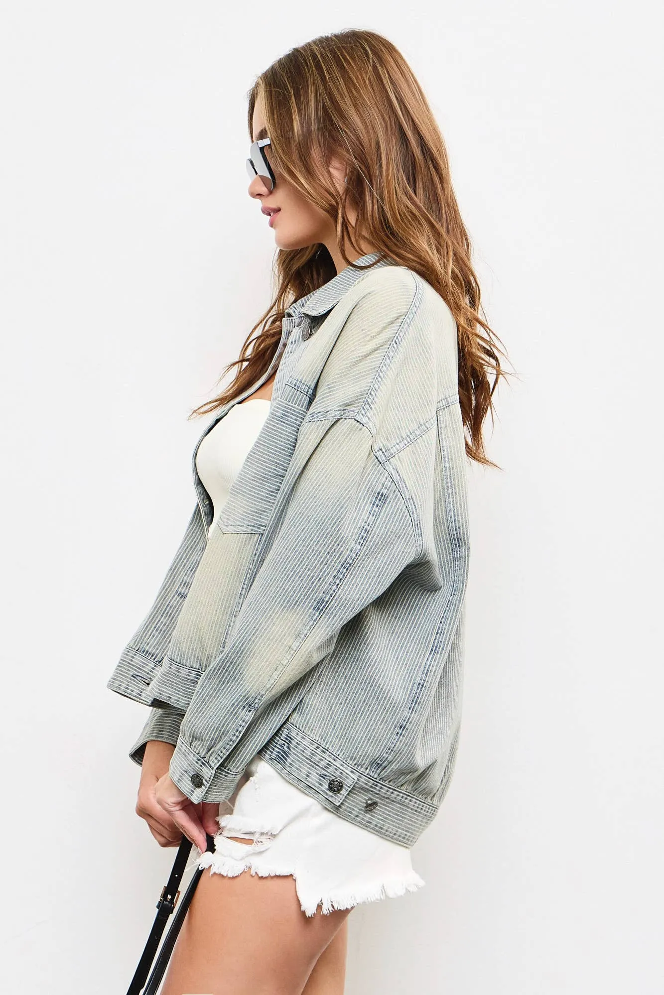 STRIPE OVERSIZED WASH DENIM JACKET