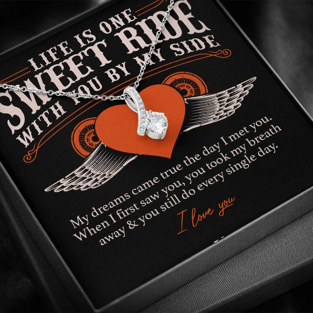 Sweet Ride, Dreams Necklace