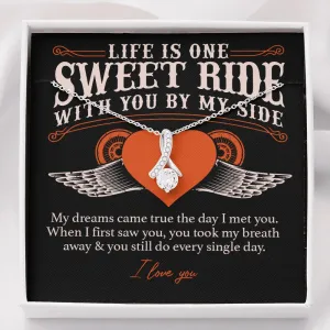 Sweet Ride, Dreams Necklace