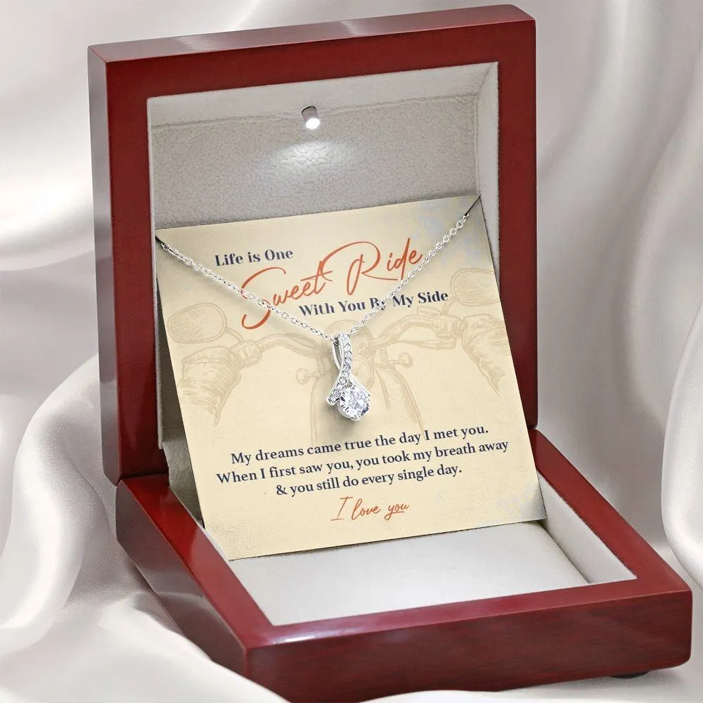 Sweet Ride, My Dreams Necklace