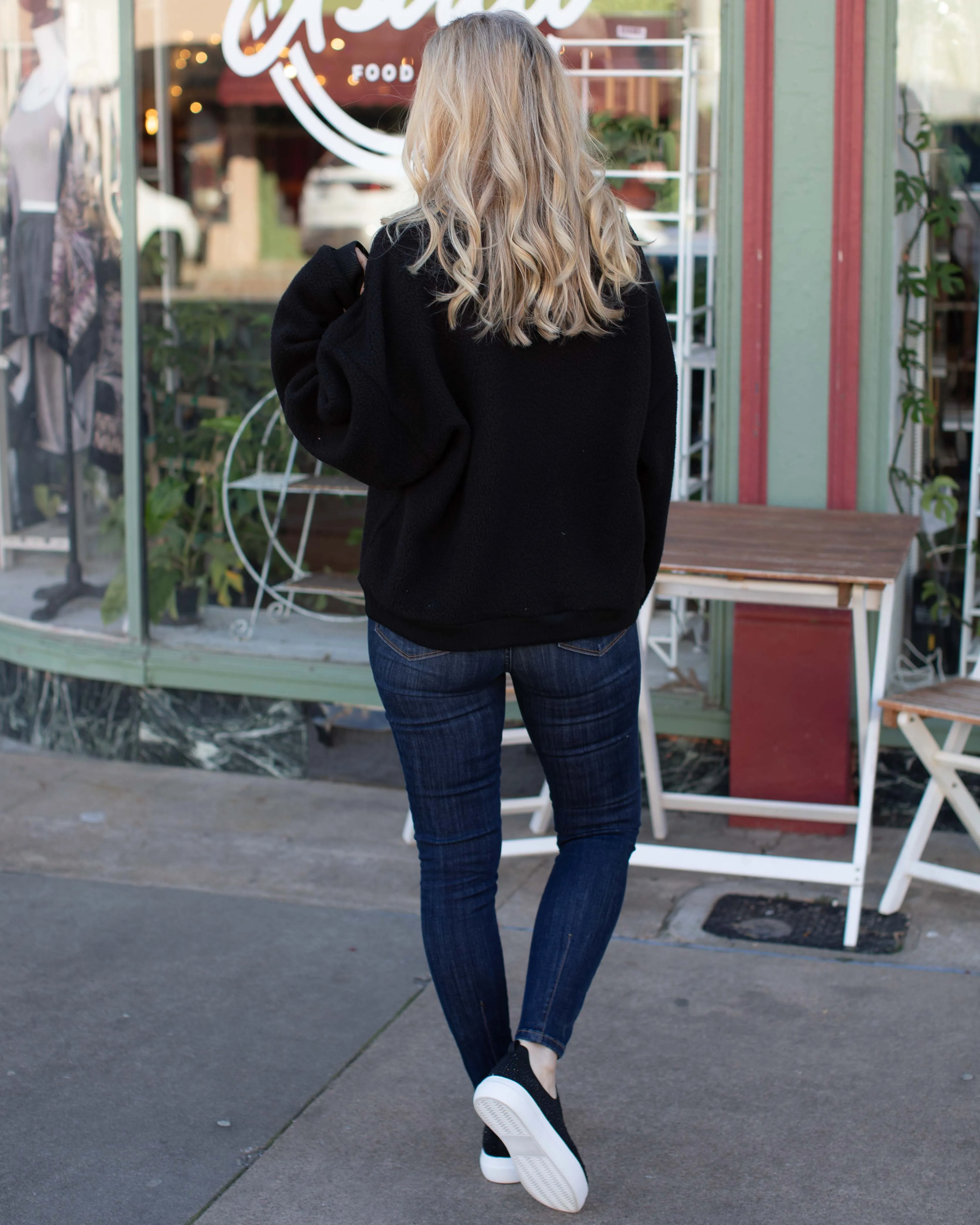 TEXAS FUZZY FLEECE SWEATSHIRT - BLACK
