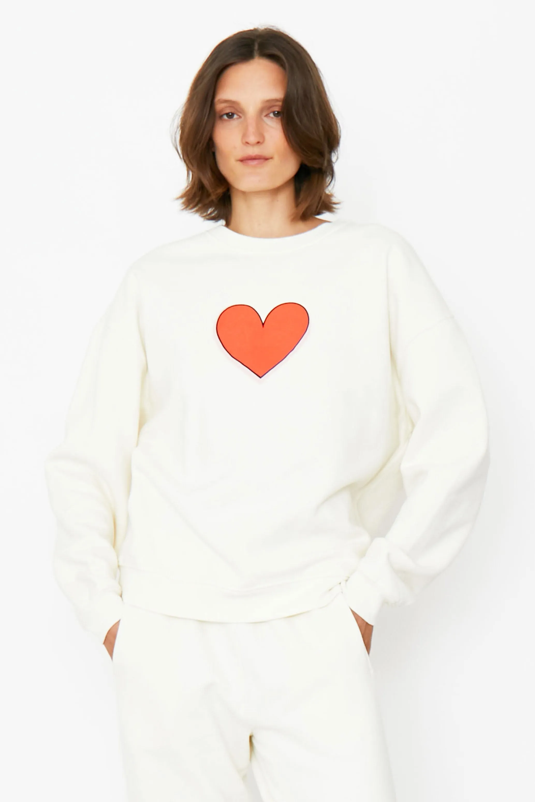 The Oversized Heart Sweatshirt - Cream