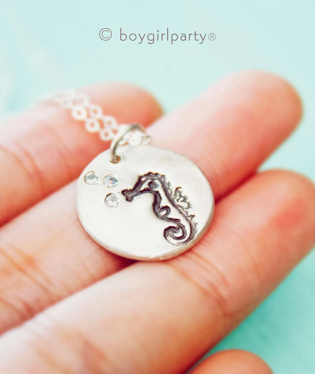 Tiny Seahorse Necklace – Miniature Seahorse Necklace