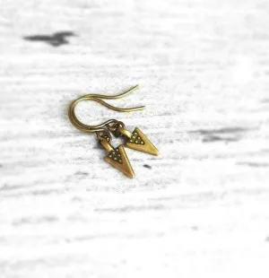 Tiny Tribal Earrings, little Boho earrings, bronze spear earring, small arrow earrings, point dangles, small daggers, antique brass triangle earring, dainty dangle earring