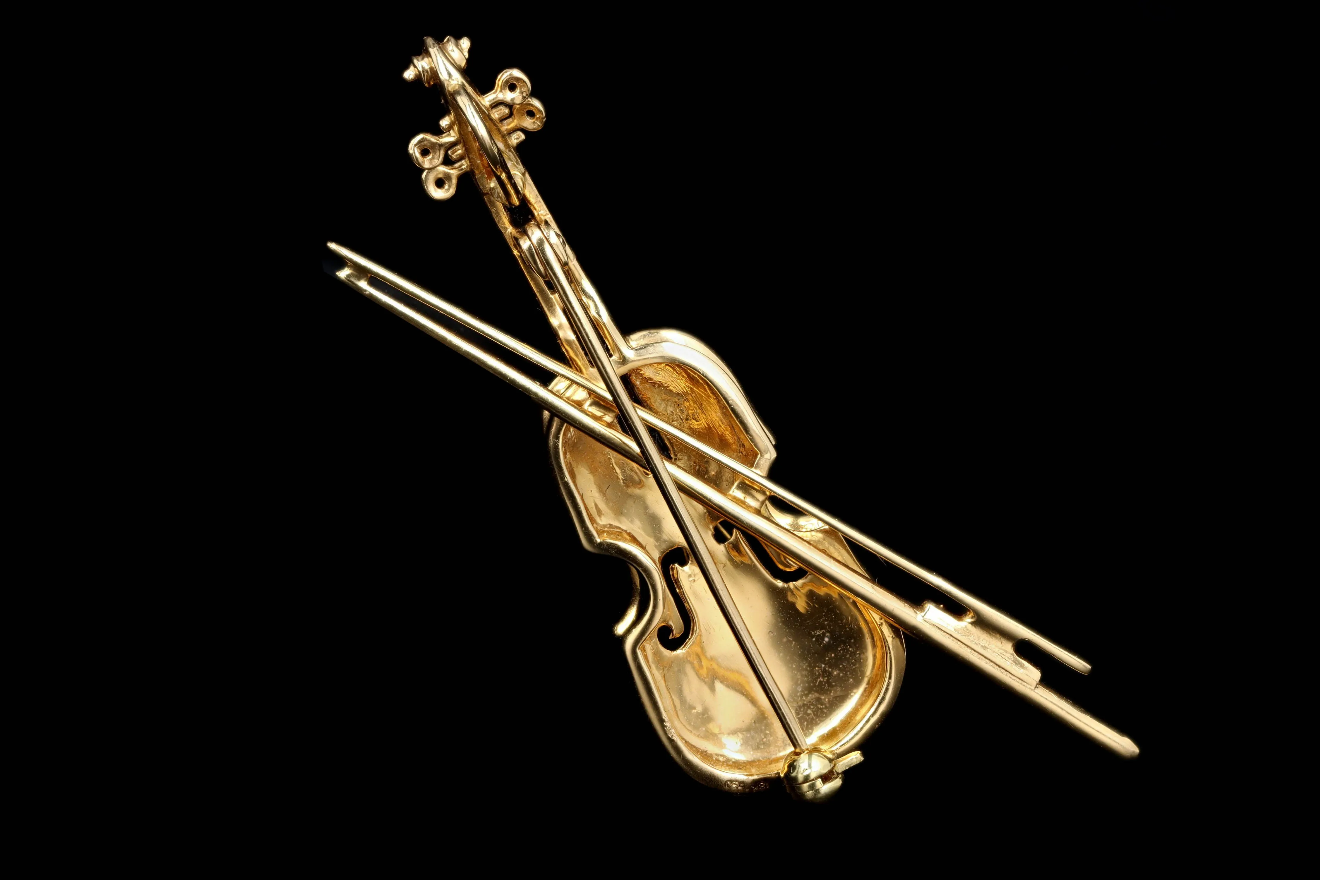 Vintage 18K Yellow Gold Sapphire & Diamond Violin Pendant/Brooch
