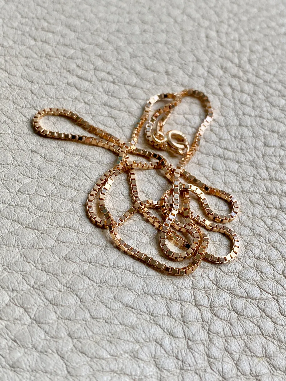 Vintage box link gold chain necklace - 16 inches of 18k gold