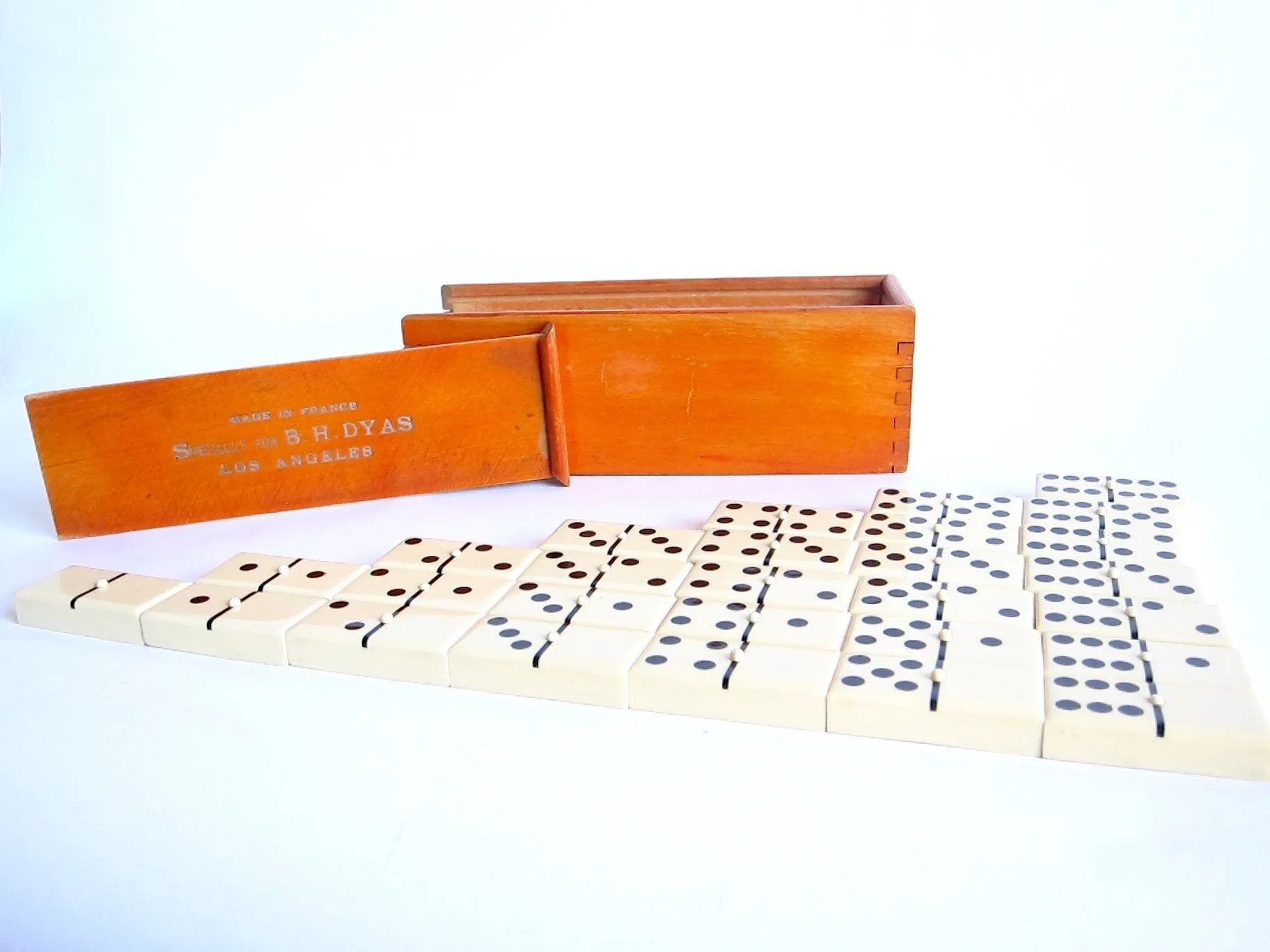 Vintage Celluloid Bakelite Dominoes - Made in France for B H Dyas