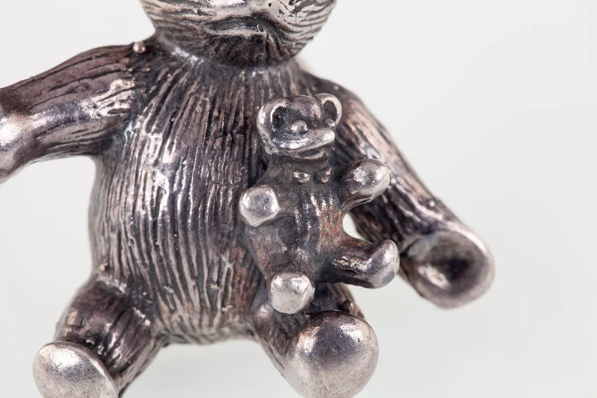 Vintage Sterling Silver Teddy Bear Brooch 15.7gr