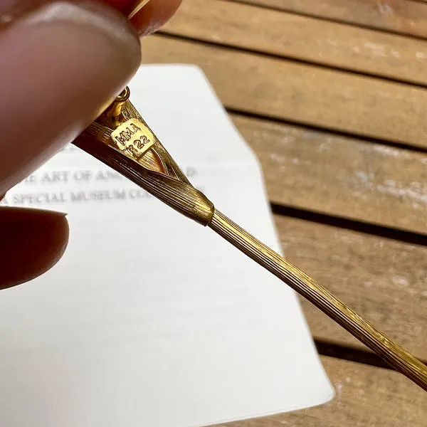 Vintage Wheat Sheath Pin
